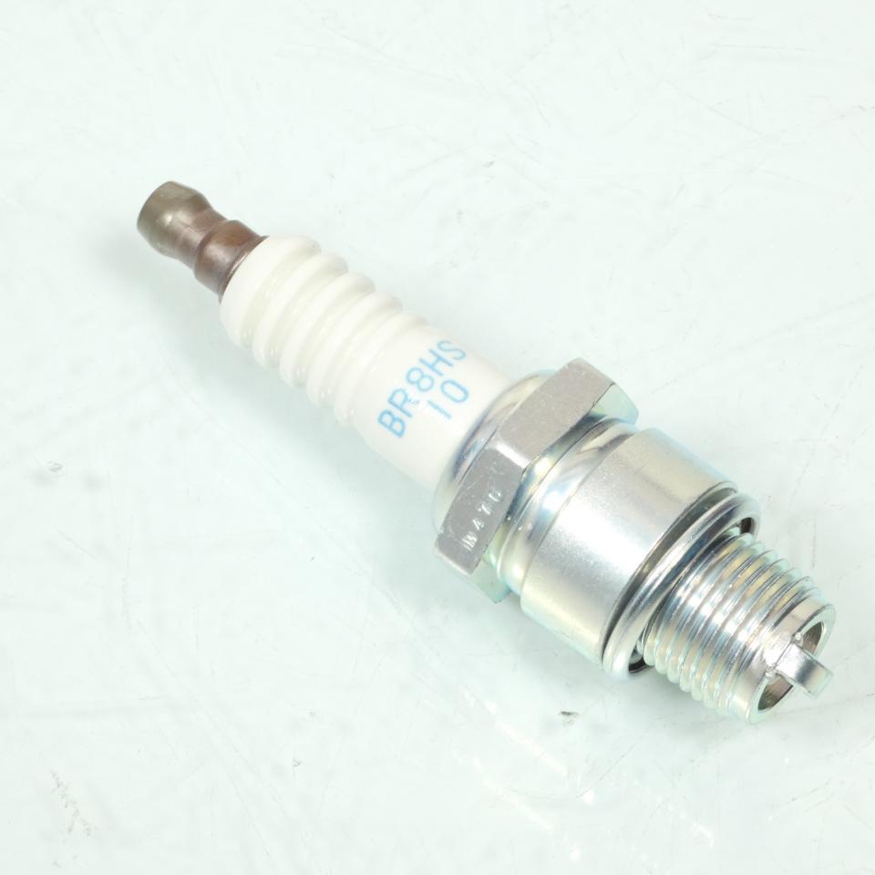Bougie d'allumage NGK pour Scooter Aprilia 50 Area 51 1998 à 2002 BR8HS-10 Neuf