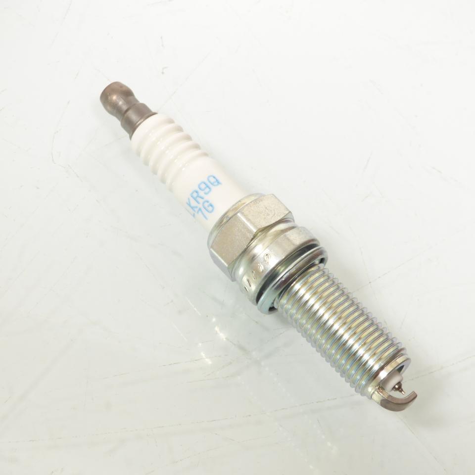 Bougie d'allumage NGK pour moto ILKR9Q7G / 97312 Neuf