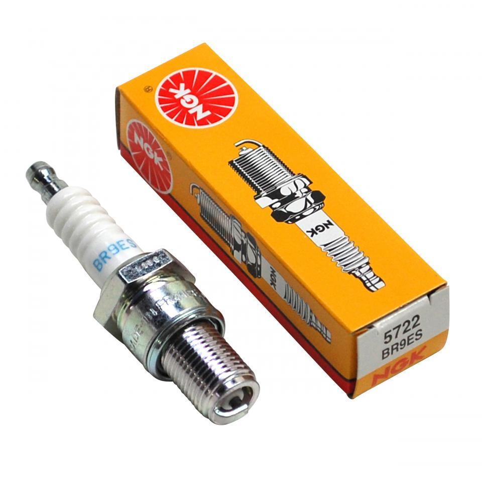 Bougie d'allumage NGK pour Moto MH 50 Furia 1997 BR9ES Neuf
