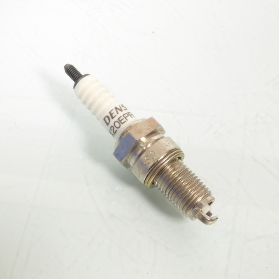 Bougie d'allumage Denso pour Moto Triumph 1600 Thunderbird Après 2009 X20EPR-U9=DP6EA-9=DPR6EA-9 Neuf