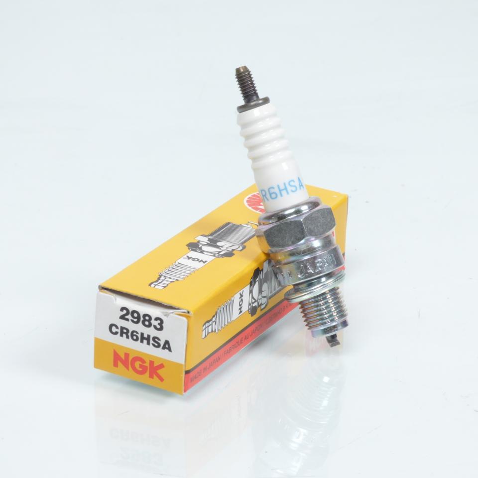 Bougie d'allumage NGK pour Moto Sachs 125 Roadster V2 1999 à 2005 CR6HSA Neuf