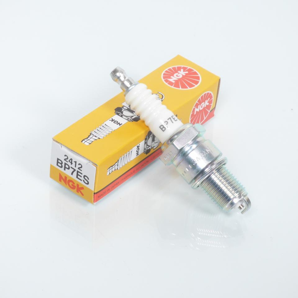 Bougie d'allumage NGK pour Moto Moto Guzzi 1000 Quota 1992 à 2000 BP7ES Neuf
