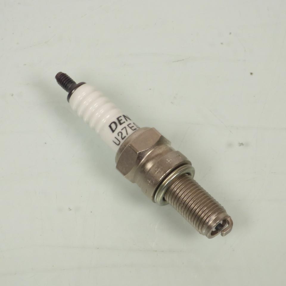 Bougie d'allumage Denso pour Moto Sachs 650 Roadster Après 1999 Neuf