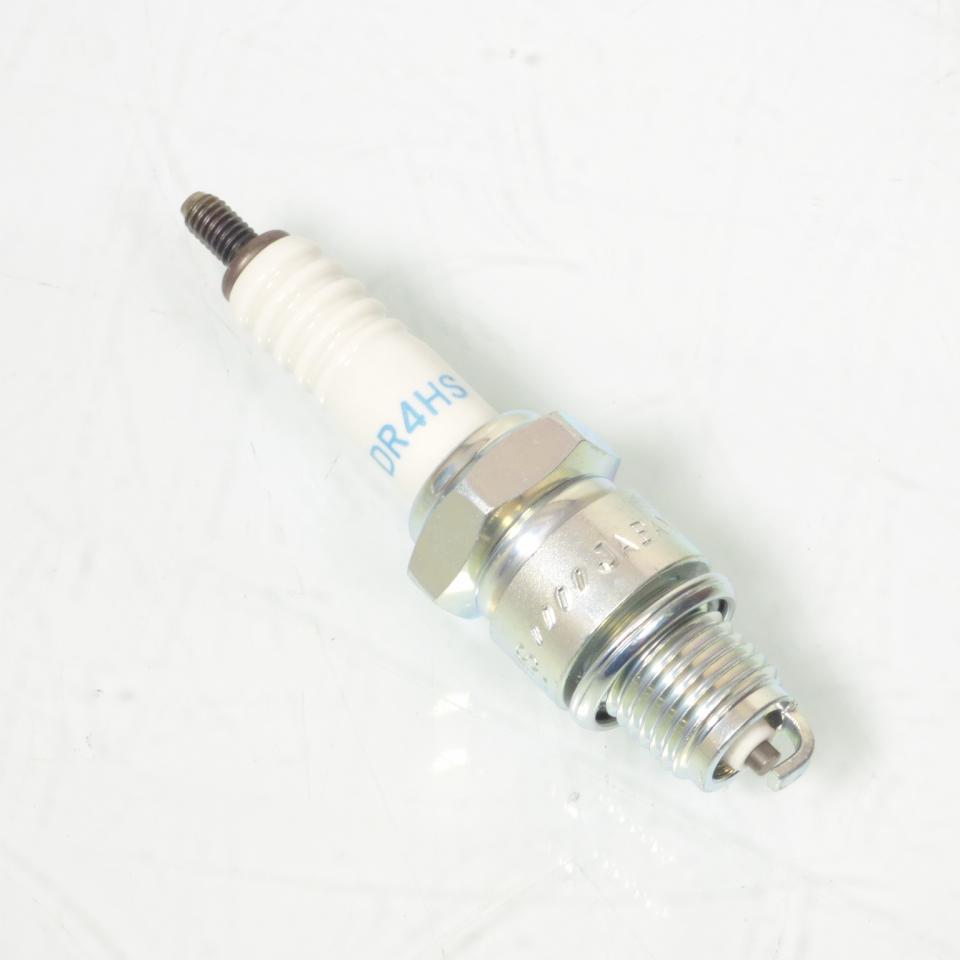 Bougie d'allumage NGK pour moto DR4HS / 3326 Neuf