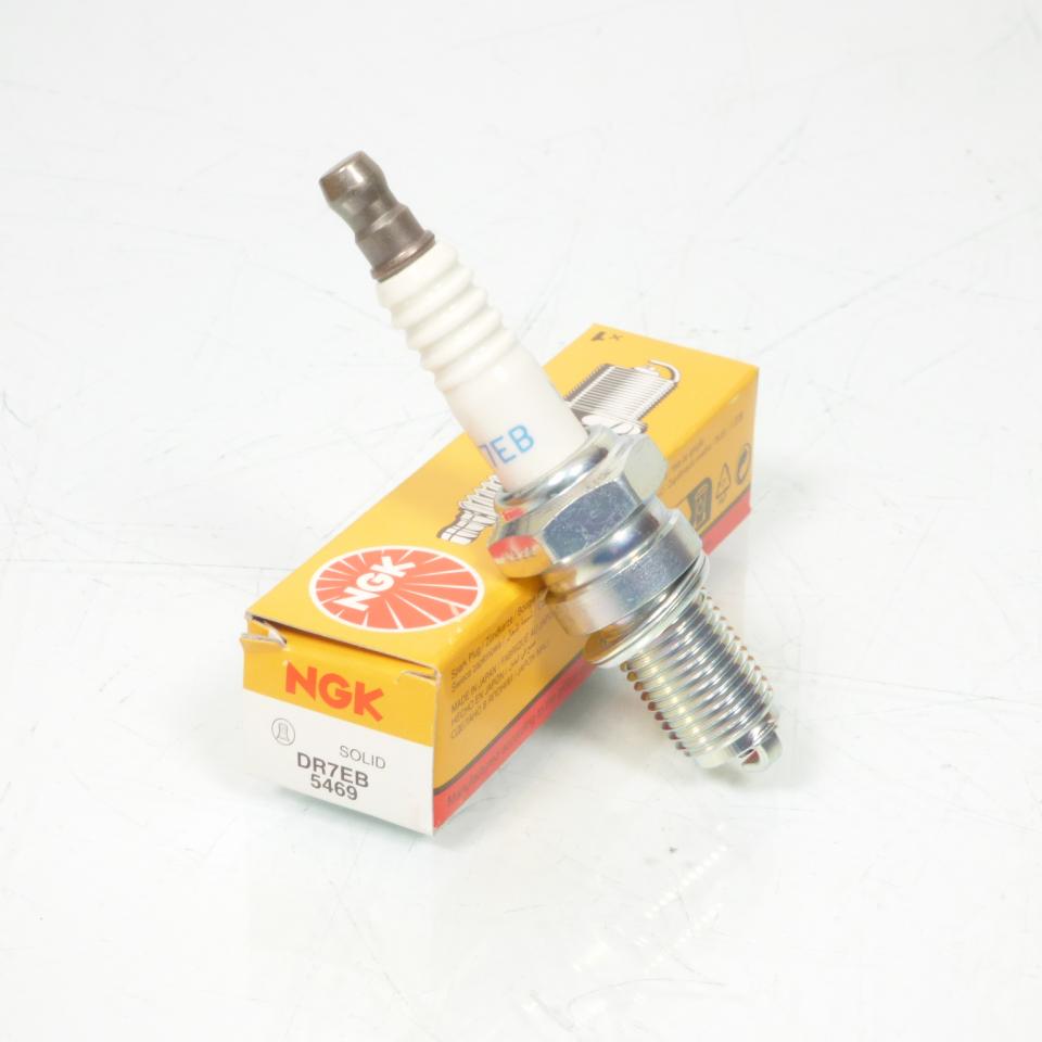 Bougie d'allumage NGK pour moto DR7EB / 5469 / 10 Neuf