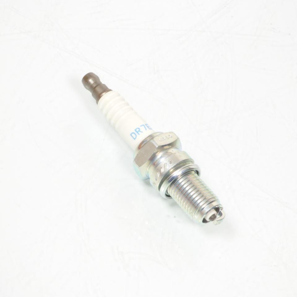 Bougie d'allumage NGK pour moto DR7EB / 5469 / 10 Neuf