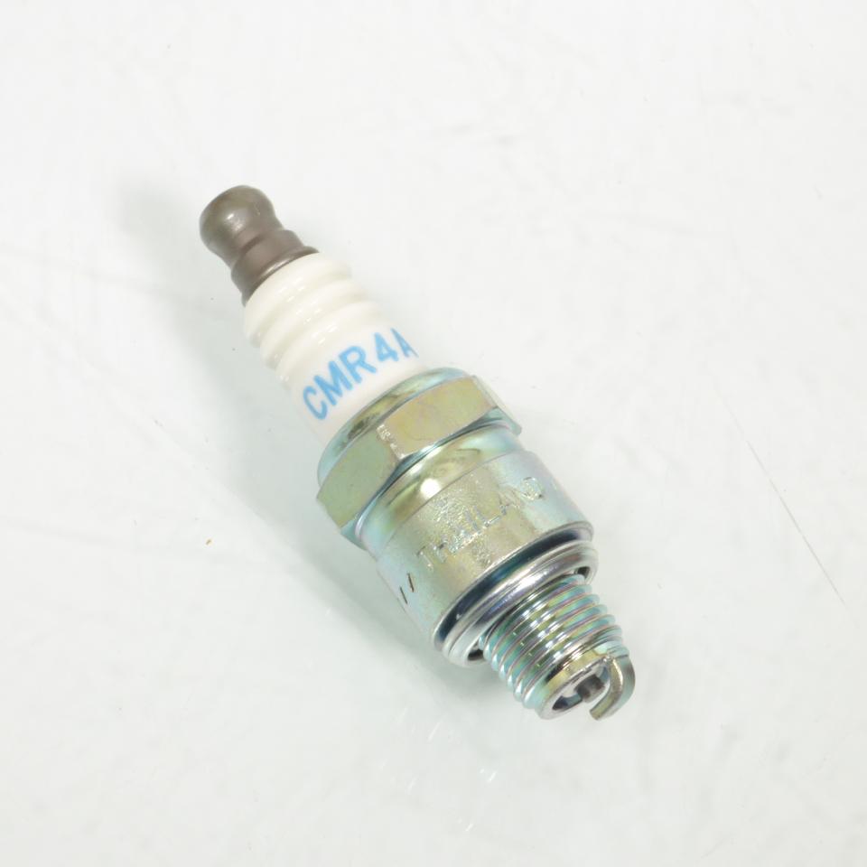 Bougie d'allumage NGK pour moto CMR4A / 5474 / Par 10 Neuf