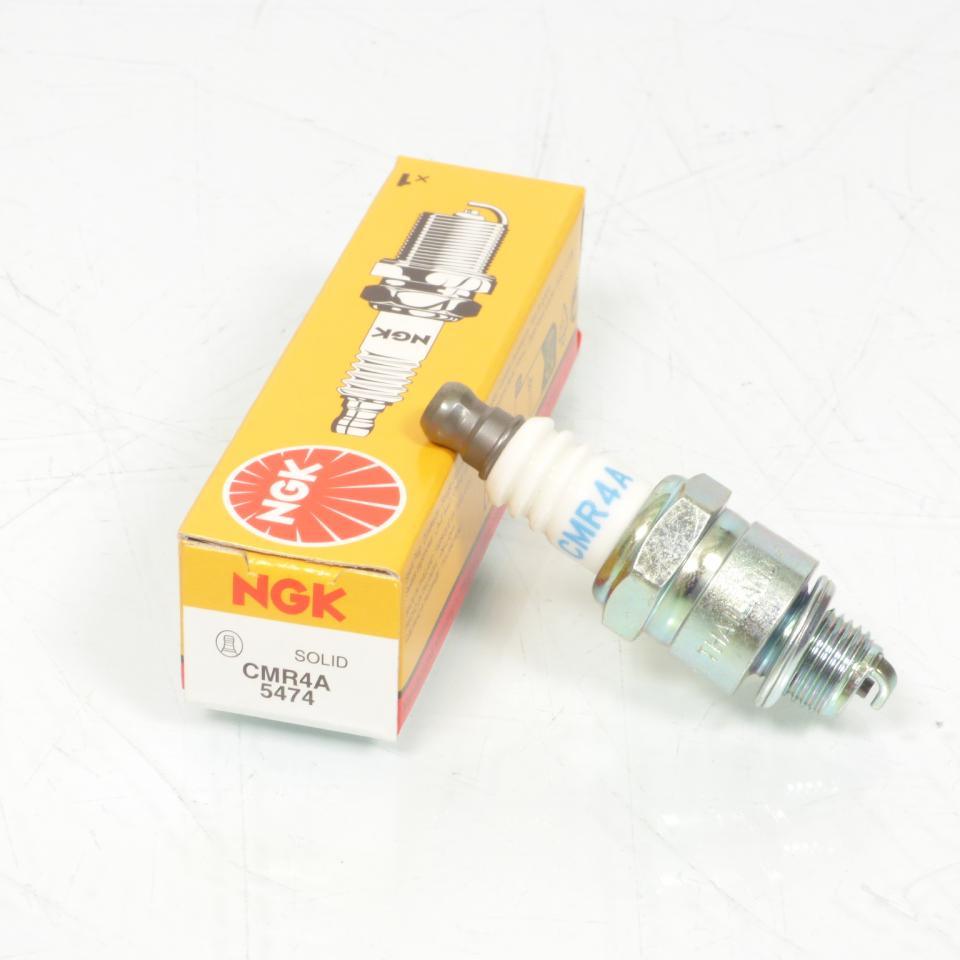Bougie d'allumage NGK pour moto CMR4A / 5474 / Par 10 Neuf
