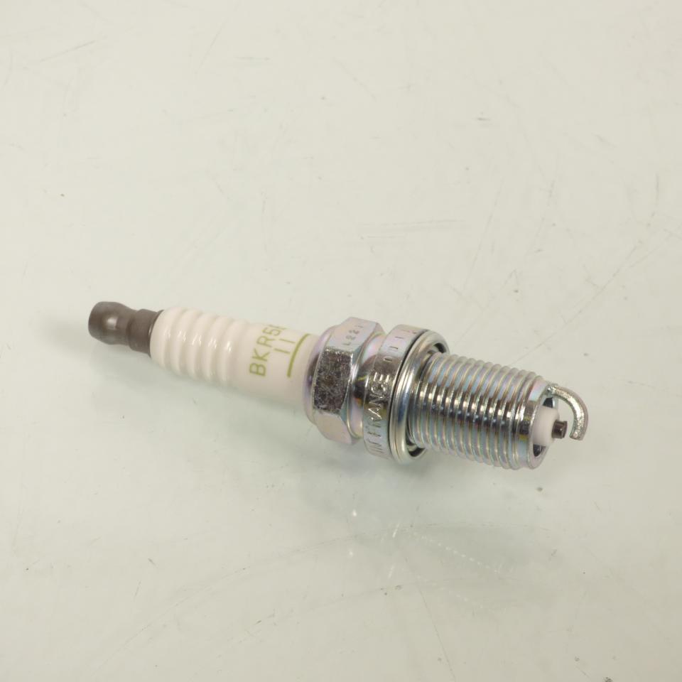 Boite de 10 bougie d'allumage NGK BKR5E-11 / 6953 pour moto Neuf