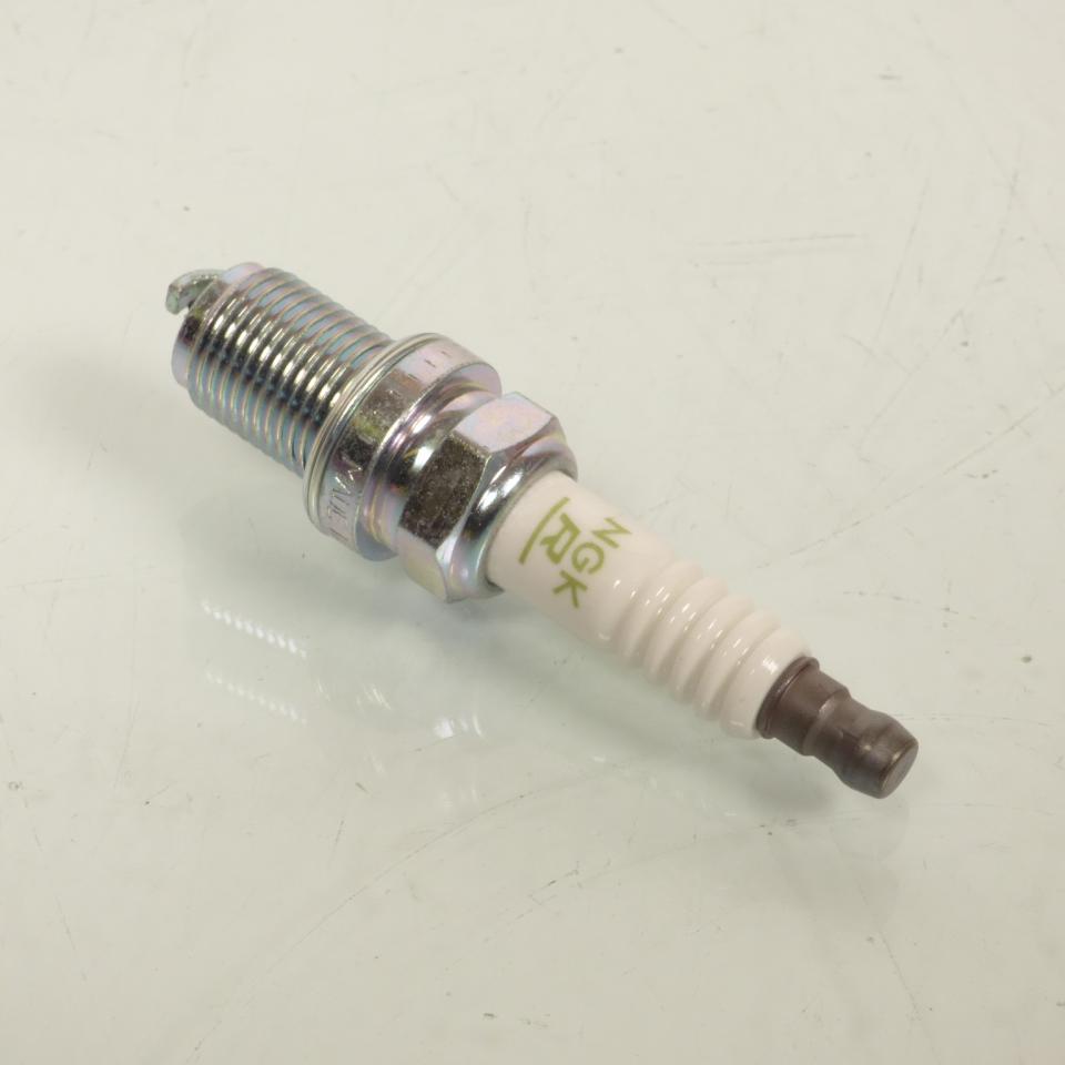 Boite de 10 bougie d'allumage NGK BKR5E-11 / 6953 pour moto Neuf