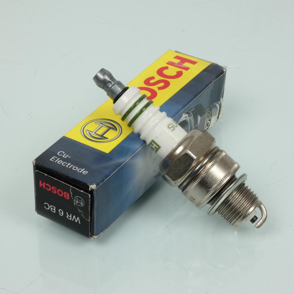 Bougie d'allumage Bosch pour Quad Barossa 100 Python 2003 à 2004 Neuf