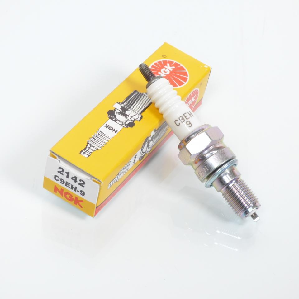 Bougie d'allumage NGK pour Moto Daelim 125 VJ Roadwin 2007 à 2014 C9EH-9 / 2142 Neuf