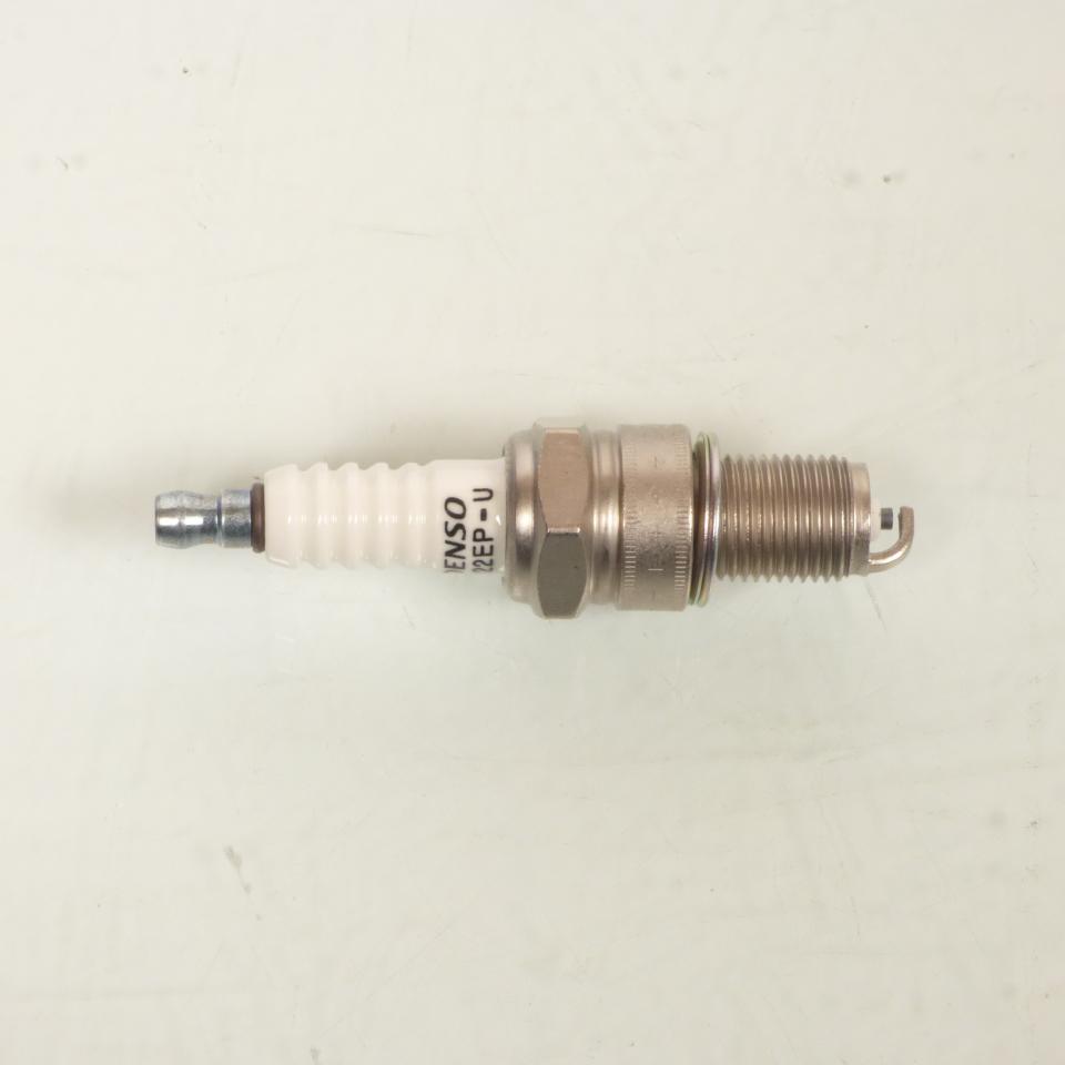 Bougie d'allumage Denso W22EP-U / 3085 pour moto 12121338146 Neuf