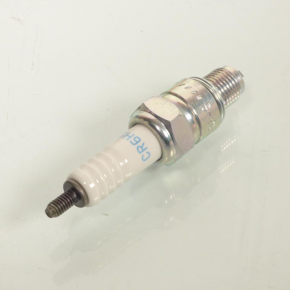 Bougie d'allumage NGK pour Moto Honda 50 Z Monkey 1979 à 1986 CR6HS Neuf