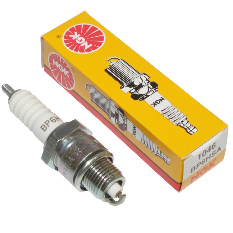 Bougie d'allumage NGK pour Auto BP6HSA / 1046 / 98076-56713 Neuf