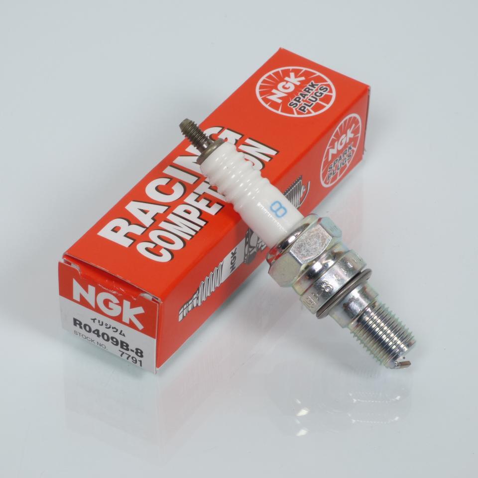 Bougie d'allumage NGK pour Moto Honda 250 CRF 2005 à 2009 R0409B-8 / 7791 Neuf