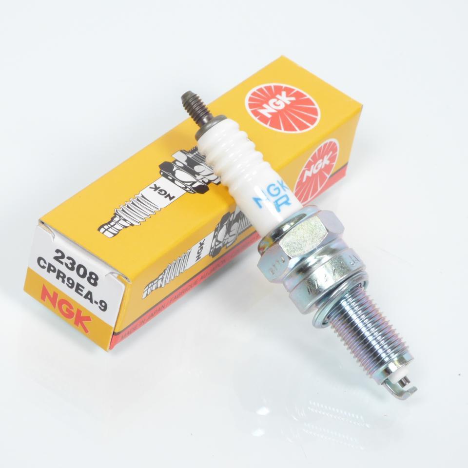 Bougie d'allumage NGK pour Scooter Yamaha 125 Xmax 2006 à 2016 CPR9EA-9 / 2308 Neuf