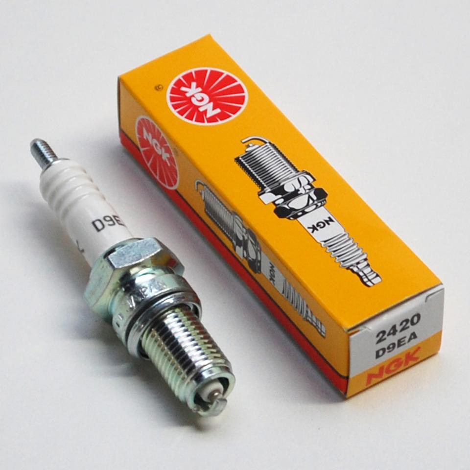 Bougie d'allumage NGK pour Moto Yamaha 500 XS 1975 à 1977 D9EA / 2420 Neuf