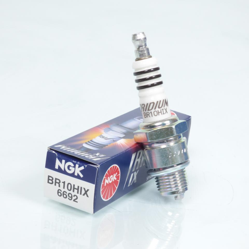 Bougie d'allumage NGK pour Moto Gas gas 250 TT 1997 à 1999 BR10HIX / 6692 Neuf