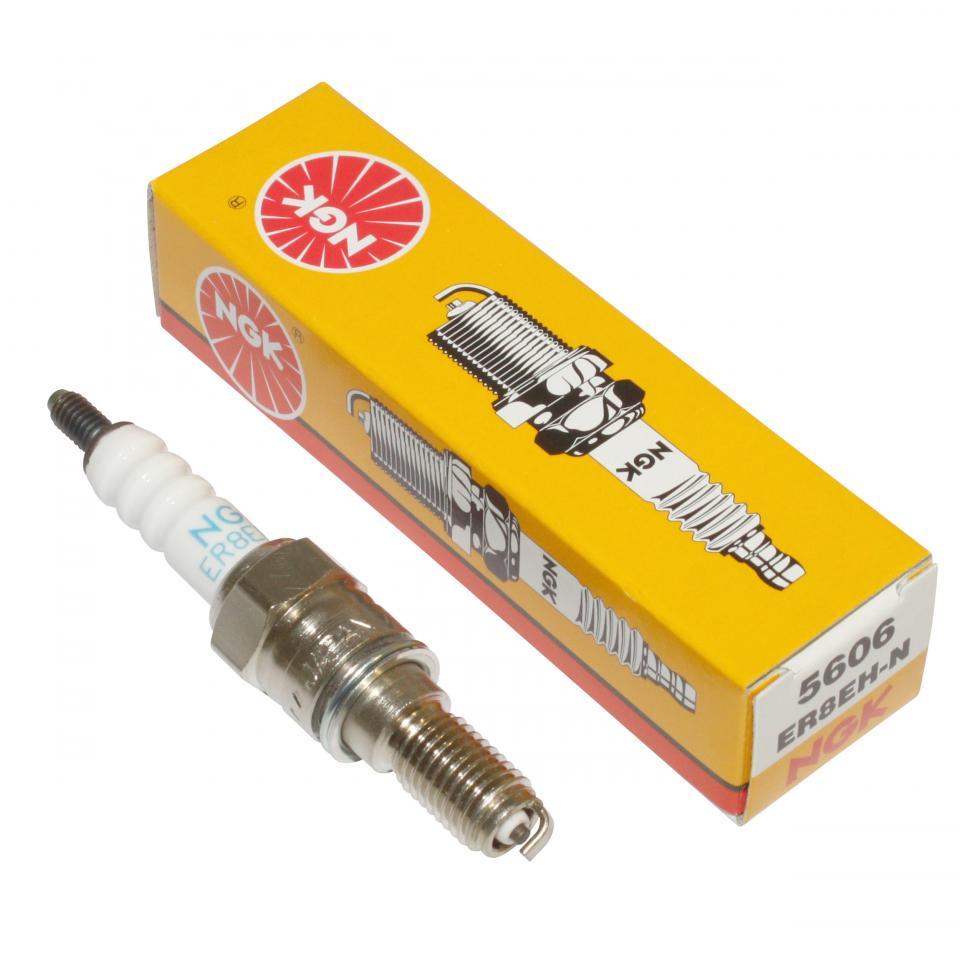 Bougie d'allumage NGK pour Scooter Honda 50 Nps Zoomer 2004 à 2010 ER8EH-N / 5606 Neuf