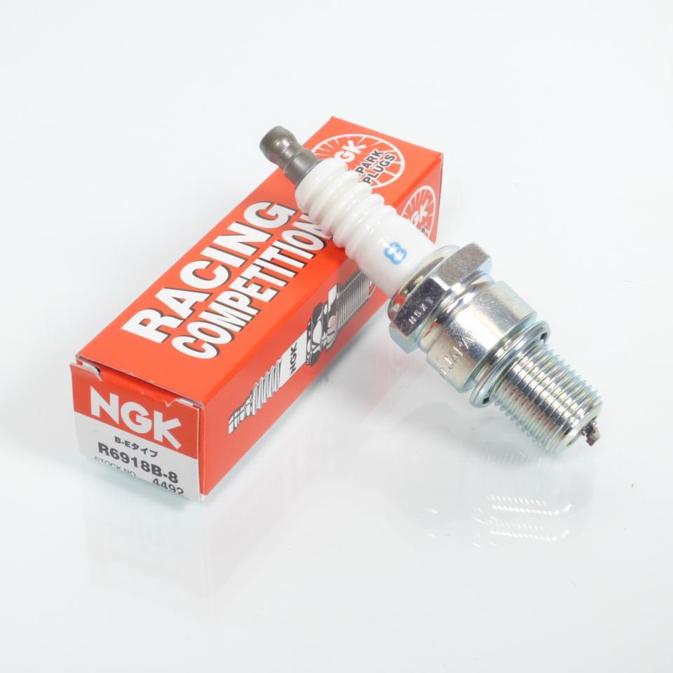 Bougie d'allumage NGK pour Moto KTM 125 EXC 1998 à 2000 R6918B-8 Neuf