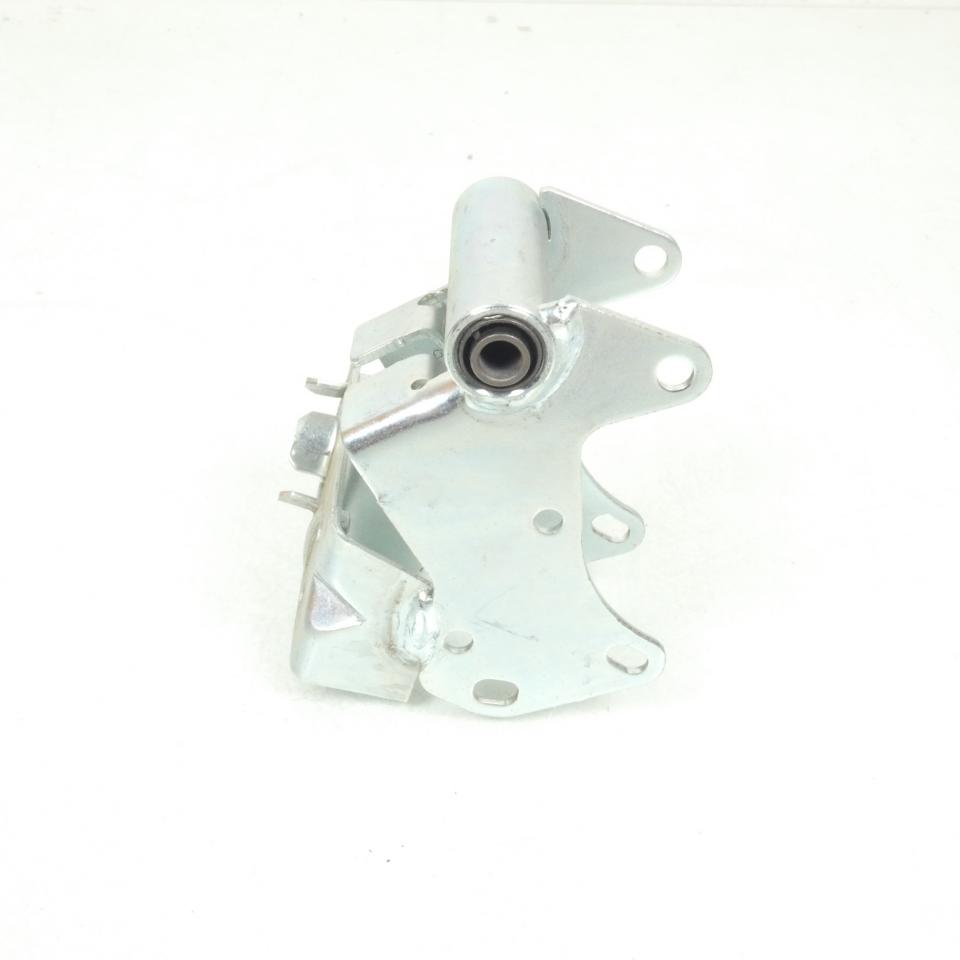 Support moteur origine pour Mobylette Peugeot 50 103 SPX 1985 à 2020 719809 / 765553 Neuf