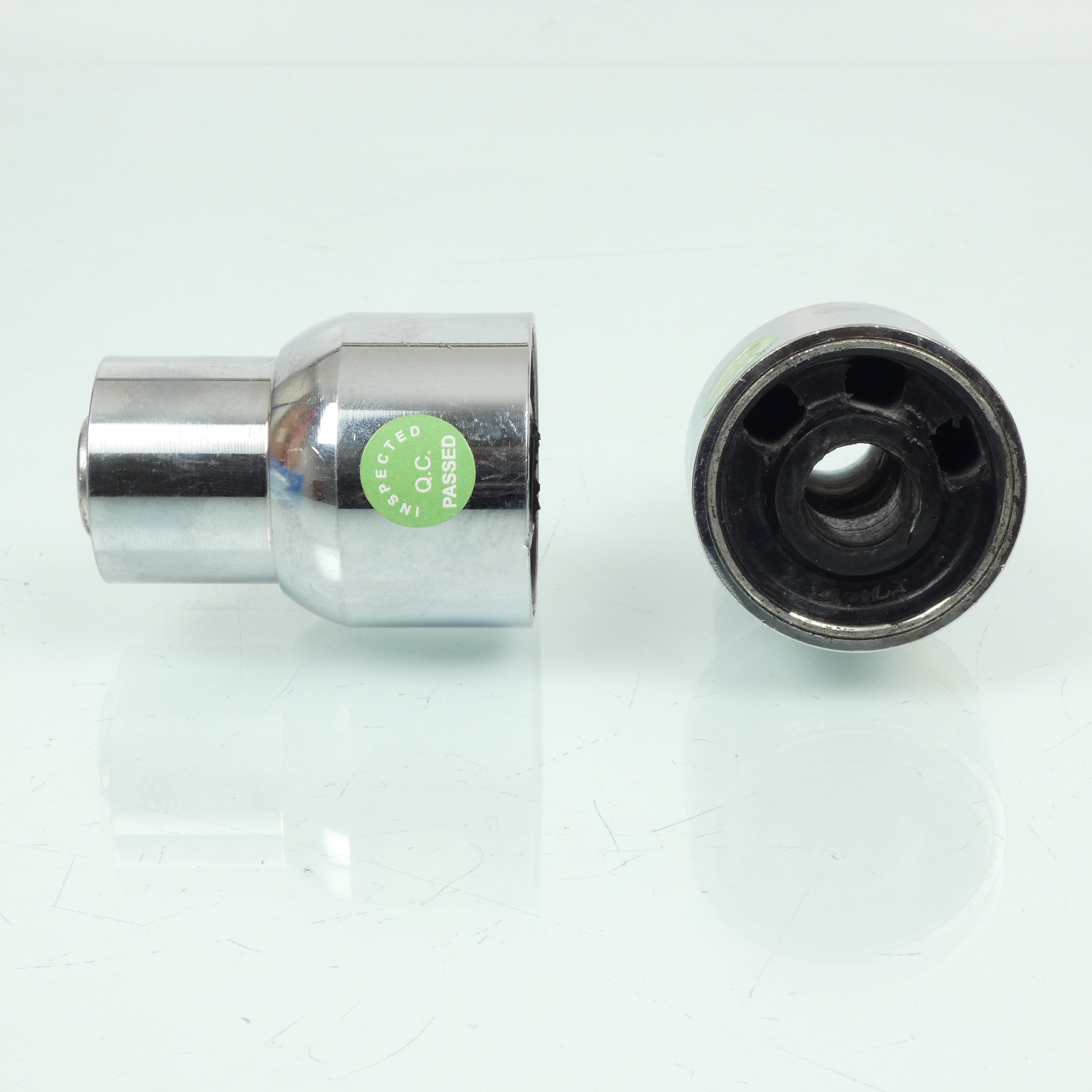 Support moteur RMS pour scooter Lambretta 125 DL 1969 à 1971 19710030 Neuf