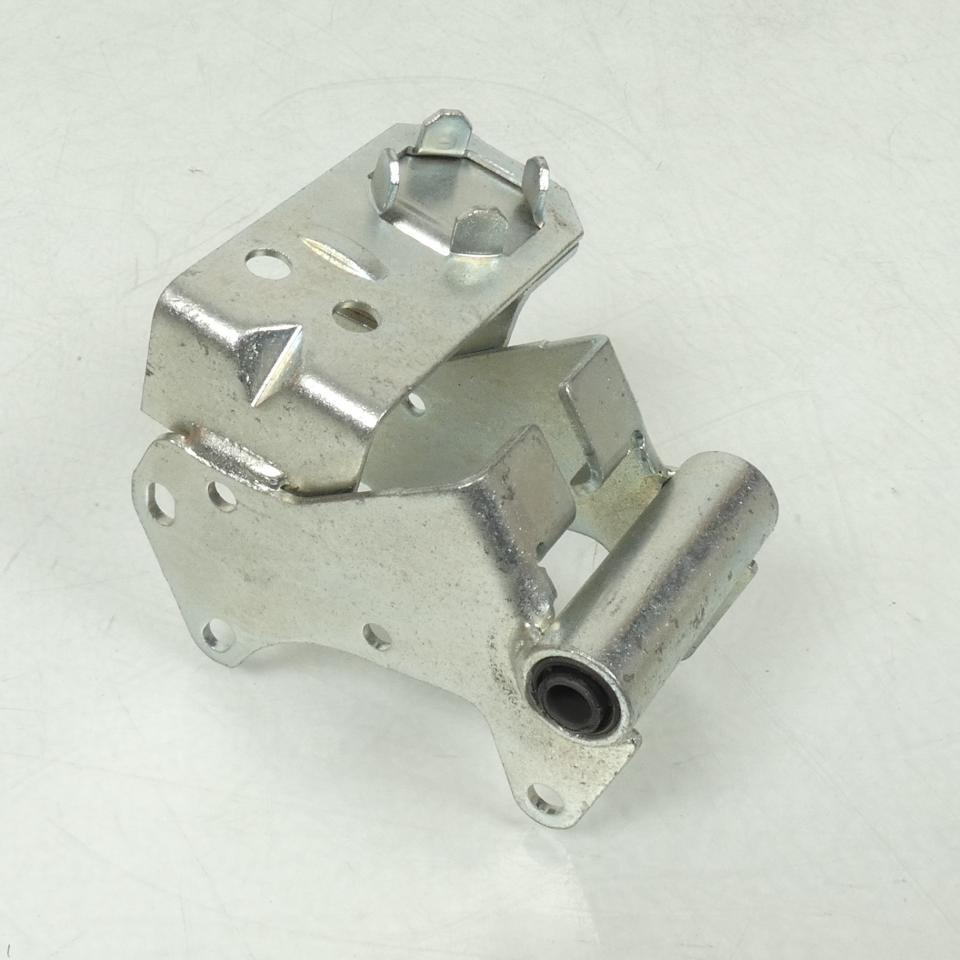 Support moteur inférieur 765553 719809 pour mobylette Peugeot 50 103 SPX Neuf