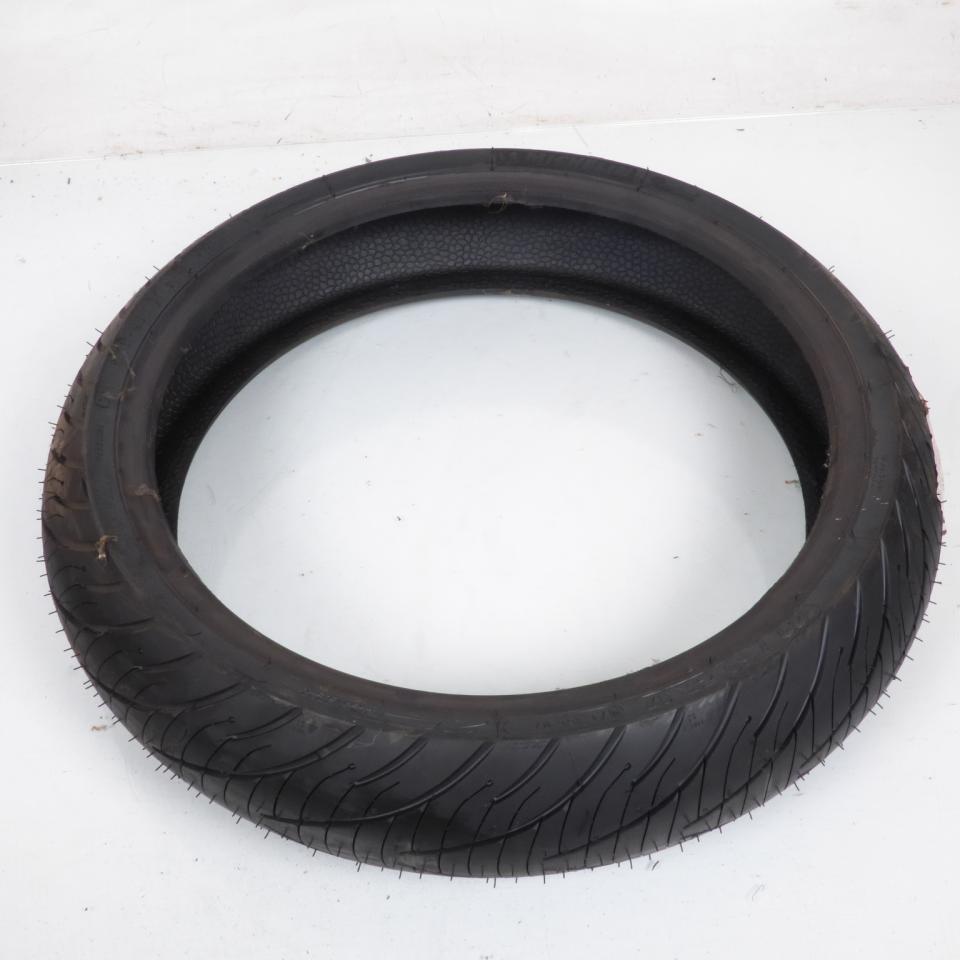 Pneu 120-60-17 Michelin pour Auto Pilot Road 3 55W Neuf
