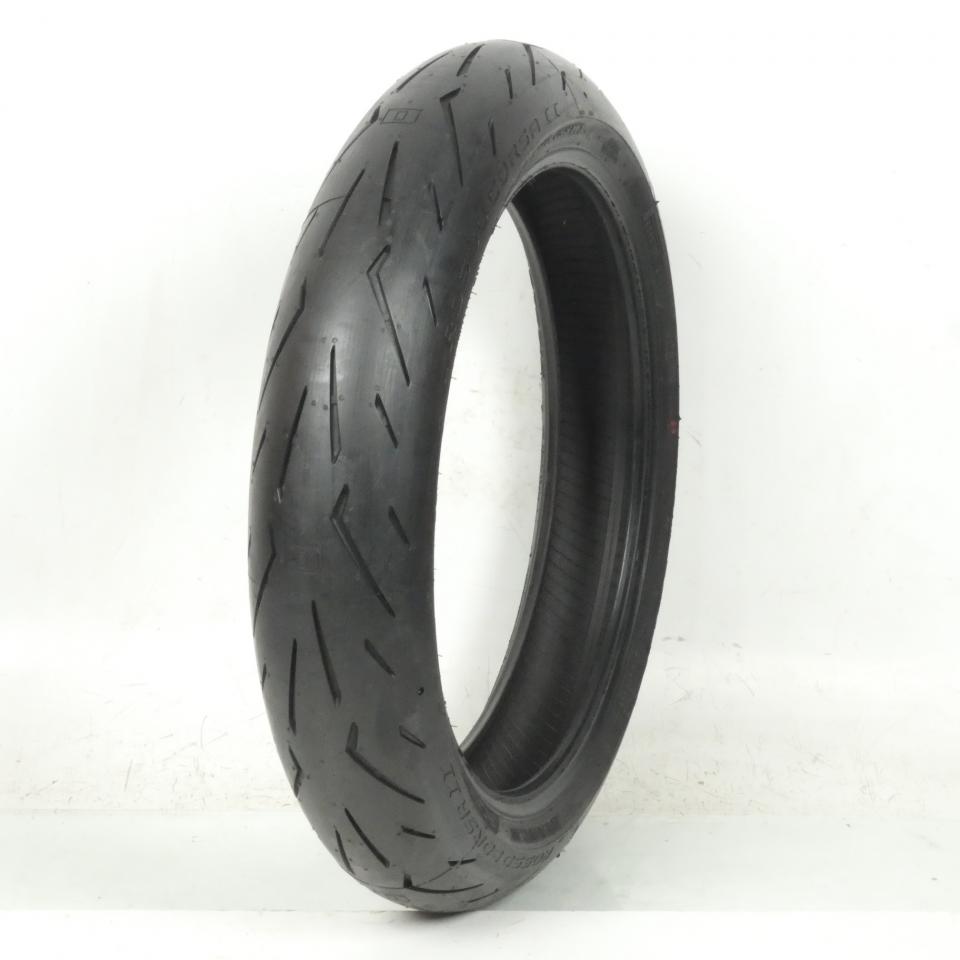 Pneu 120-70-17 pour Aprilia RSV4 FACTORY APRC SE