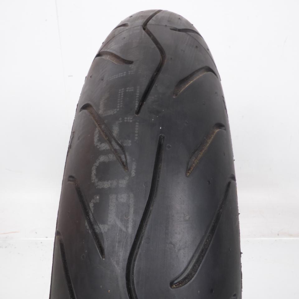photo piece : Pneu 120-70-17->MV Agusta BRUTALE RX