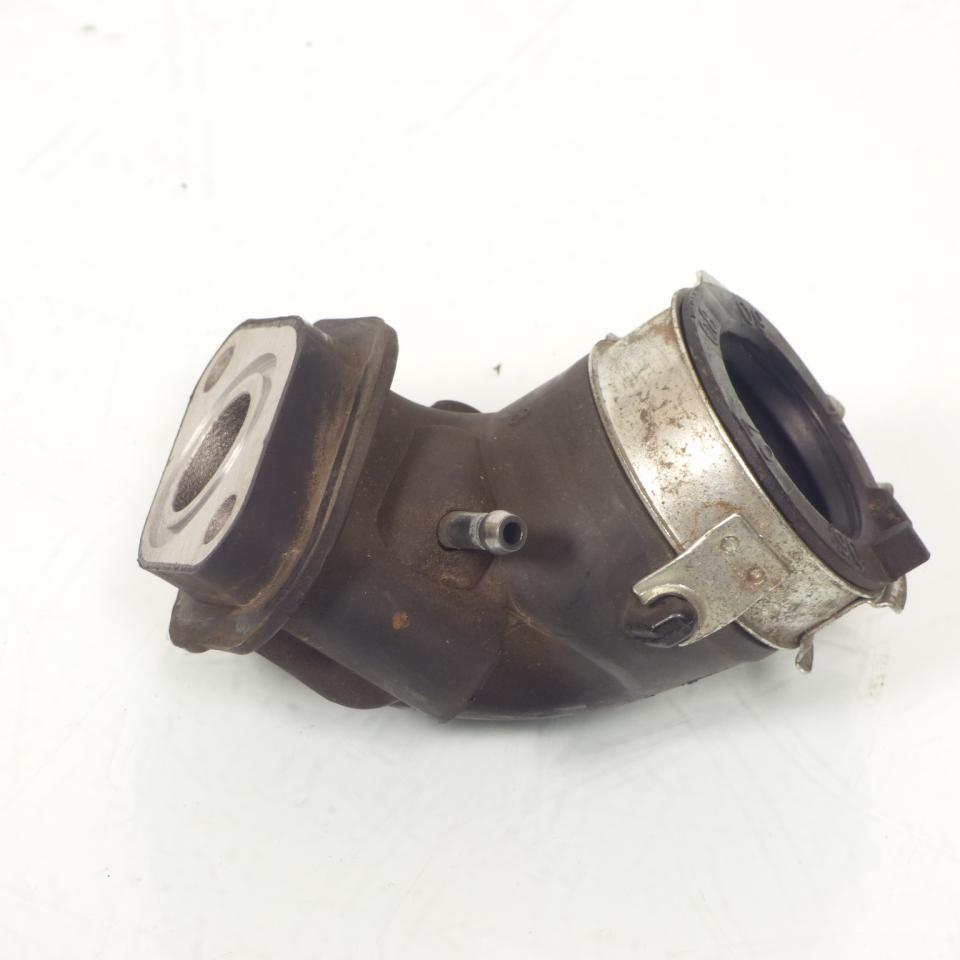 Pipe d admission origine pour scooter Yiying 50 YY50QT-26 2007 BZ139QMB Occasion