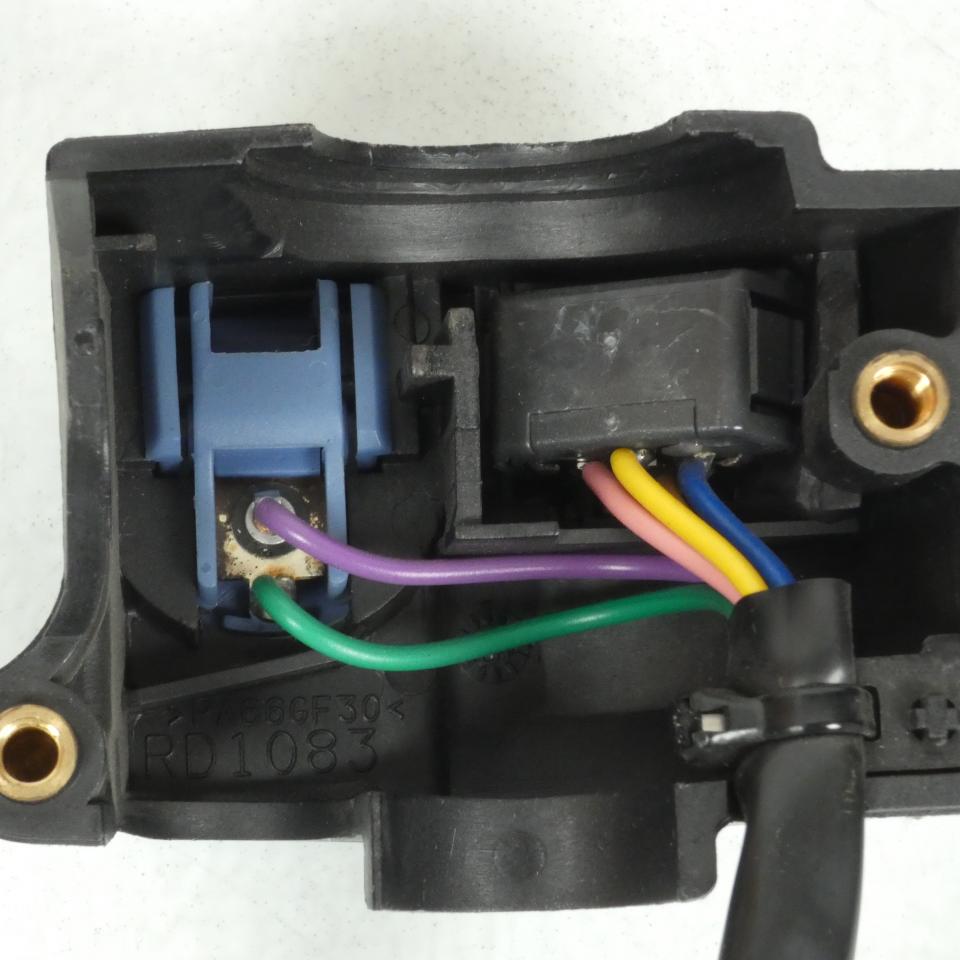 1/2 Commodo droit AV pour scooter Peugeot 125 Elyseo 1999 à 2001 Violet 739644