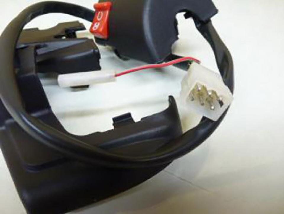 Commodo droit origine pour Scooter Aprilia 125 Scarabeo 1999 à 2004 AP8127226 Neuf