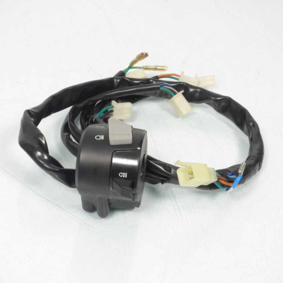 Commodo gauche Générique pour scooter Chinois Neuf