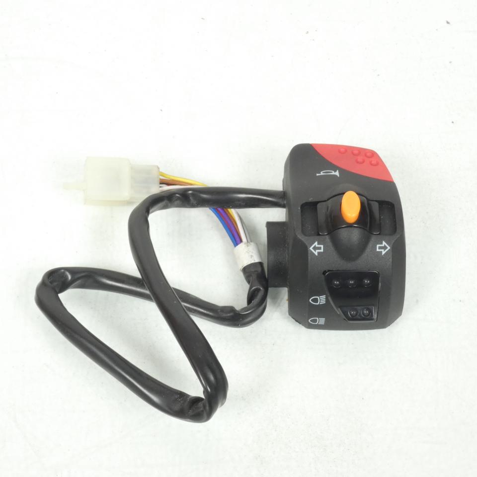 Commodo gauche origine pour Scooter Peugeot 50 Ludix 758099 Neuf en destockage