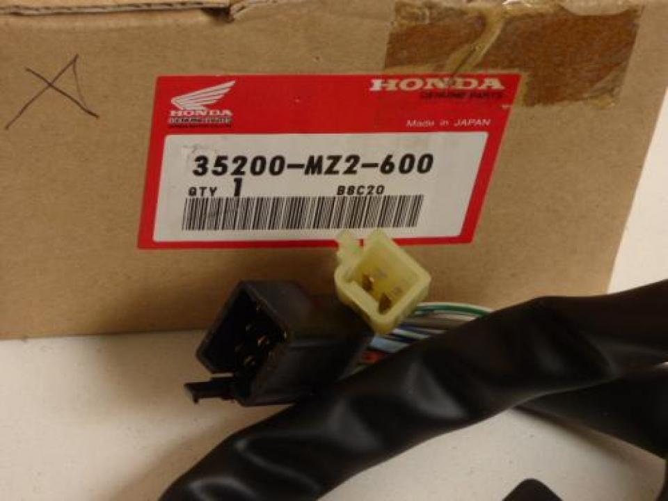 Commodo gauche origine pour Moto Honda 1000 CBR1000F 1993 35200-MZ2-600 Neuf