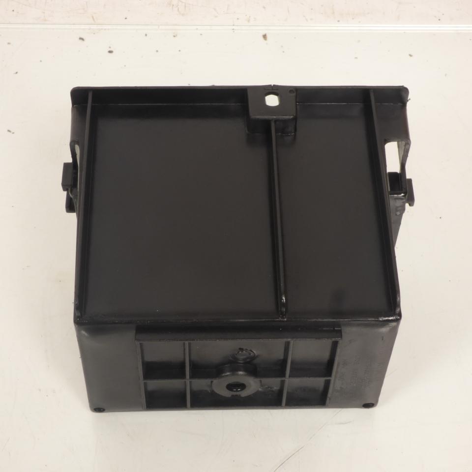Support de batterie pour scooter Kymco 125 Grand dink 2004 50325-KKC4-9000 Occasion