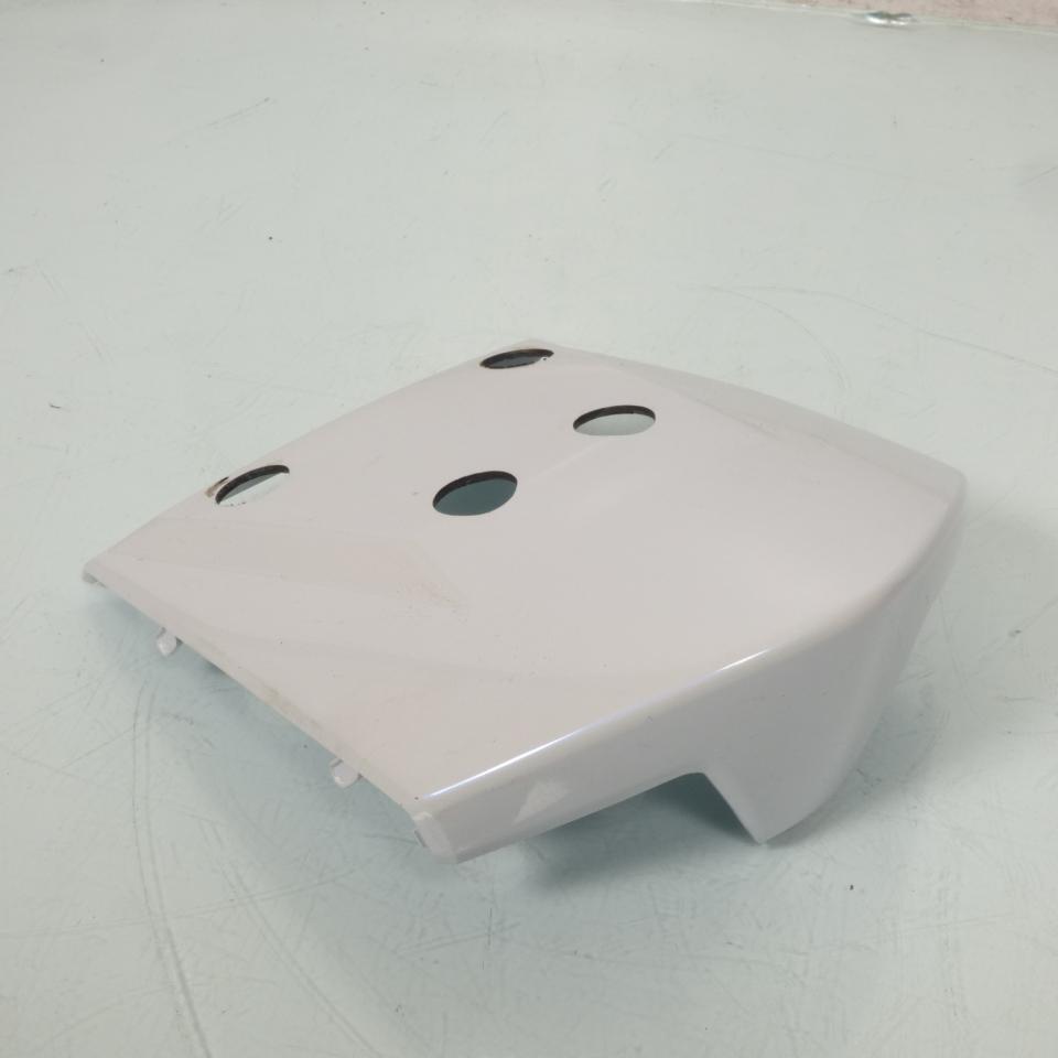 Inter coque arrière origine pour scooter Suzuki 400 Burgman 2018-2020 47311-19K0