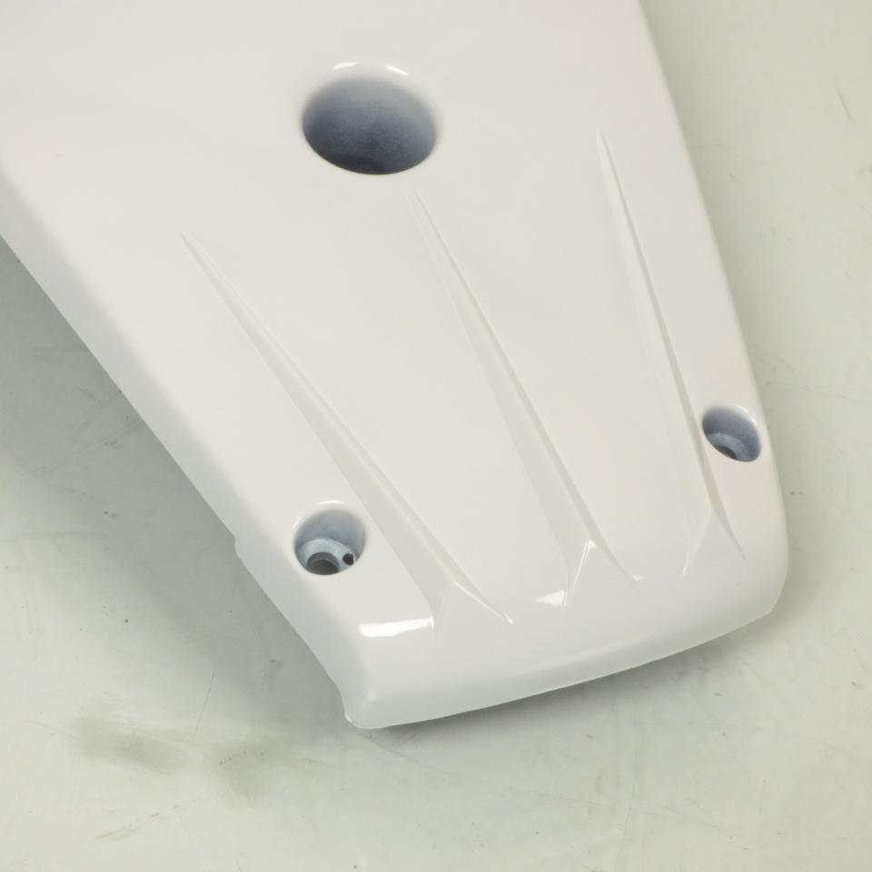 Inter coque capot dosseret de selle passager TNT pour scooter MBK 50 Nitro blanc