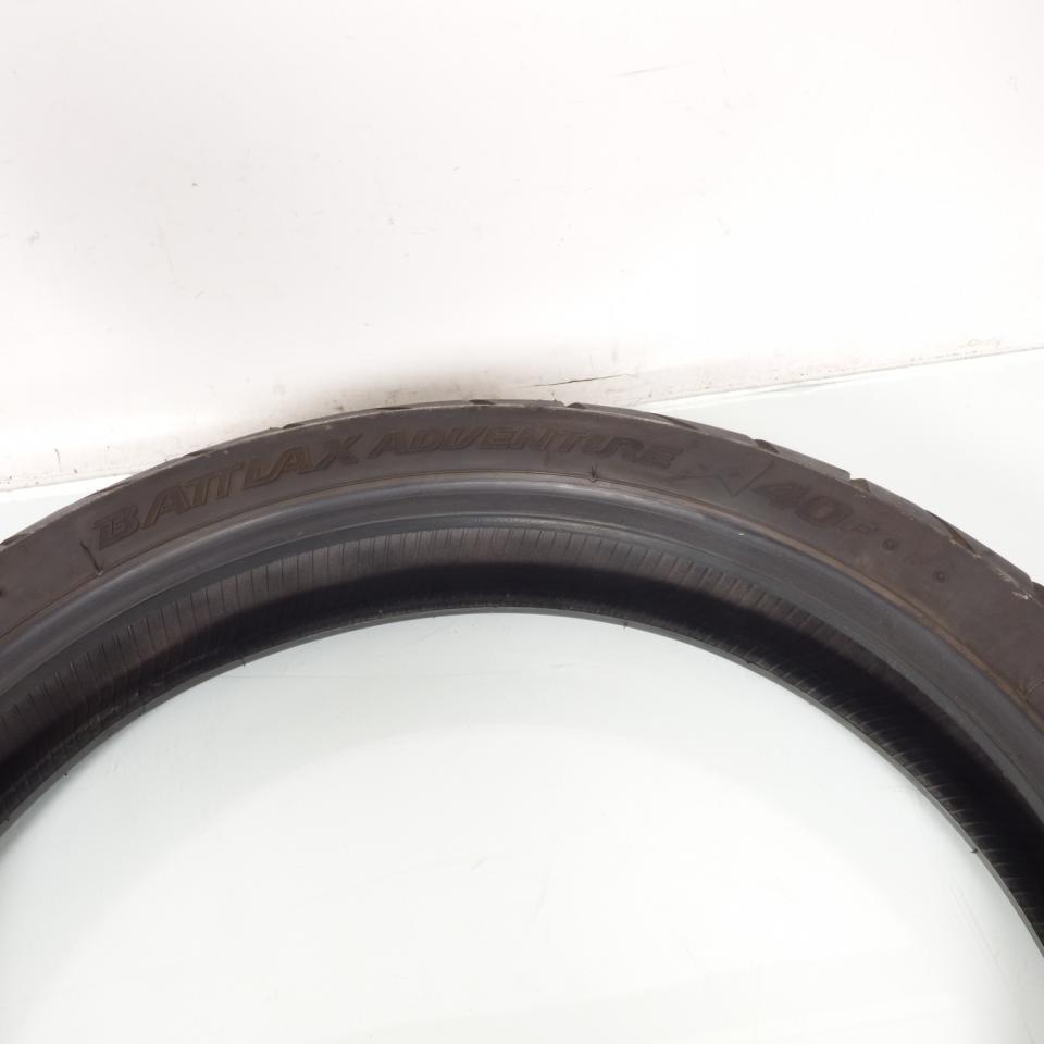 Pneu avant 110-80-19 Bridgestone BATTLAX ADVENTURE X40F pour moto Occasion