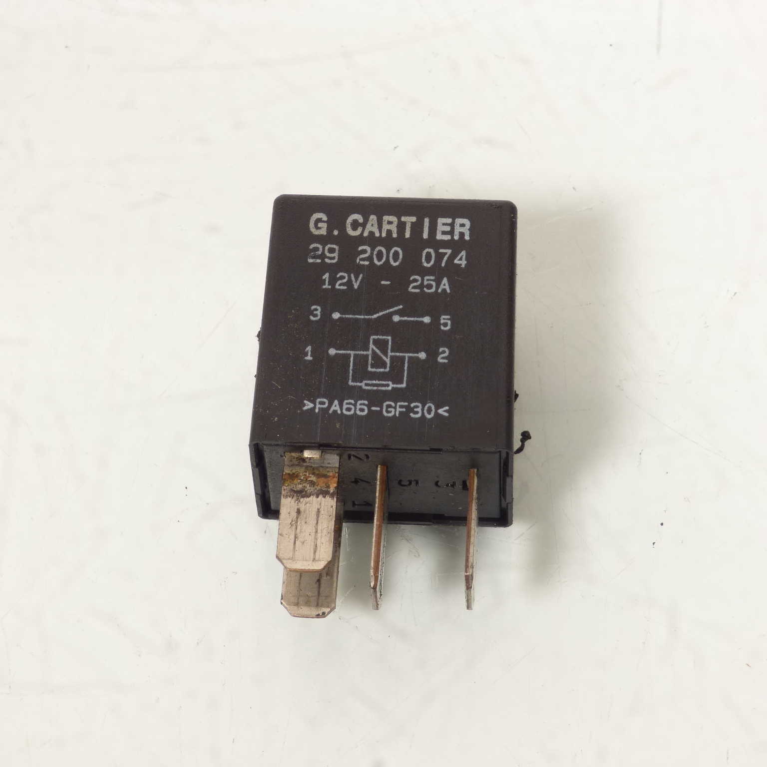 photo piece : Relais électrique->Peugeot Jet force TDSI