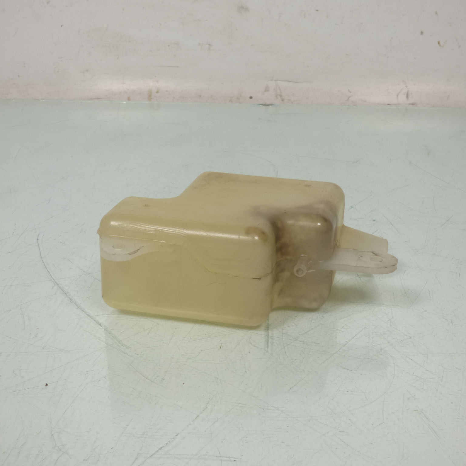 Vase d expansion origine pour scooter Suzuki 125 Burgman 2002 à 2013 17911-49F00