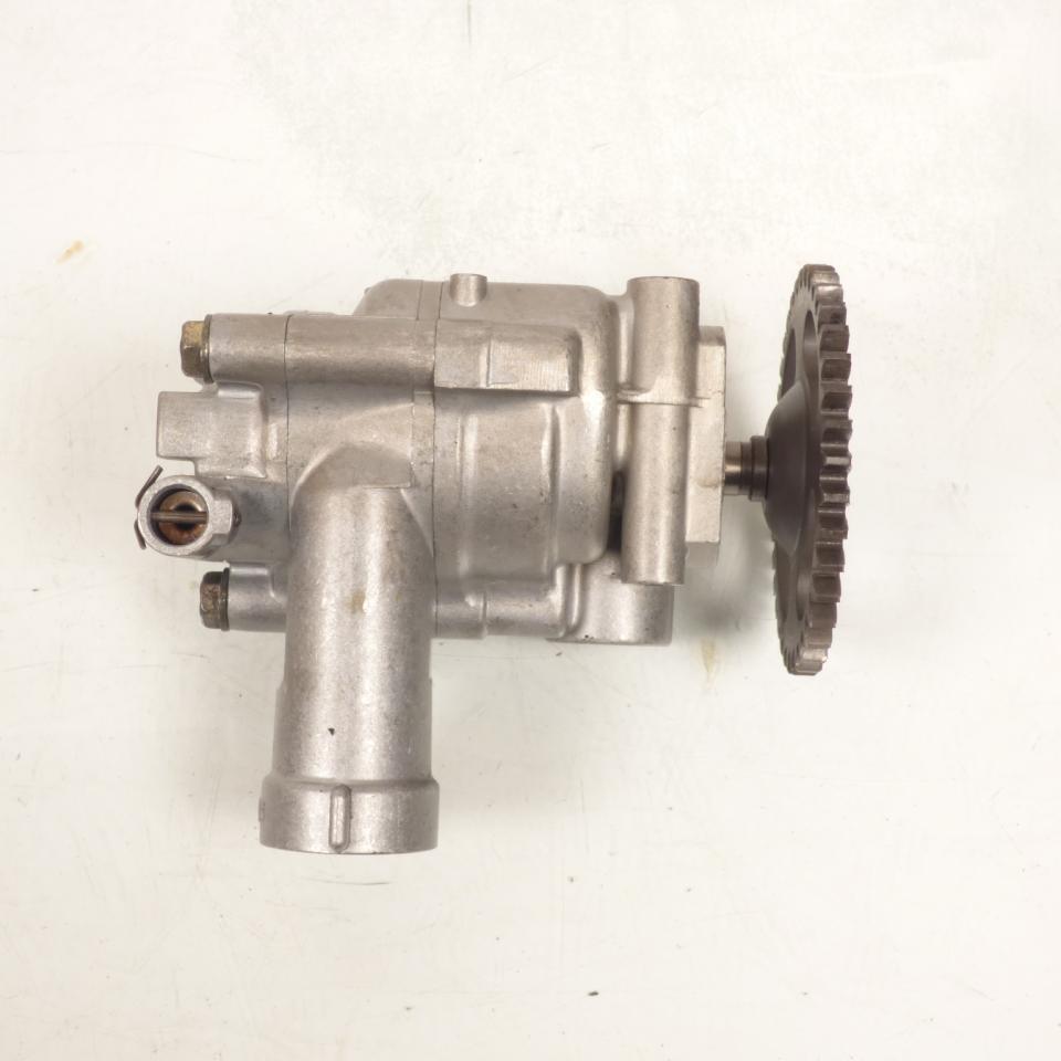 Pompe à huile origine pour Honda 750 CB Seven Fifty 1992 à 2003 RC42E Occasion
