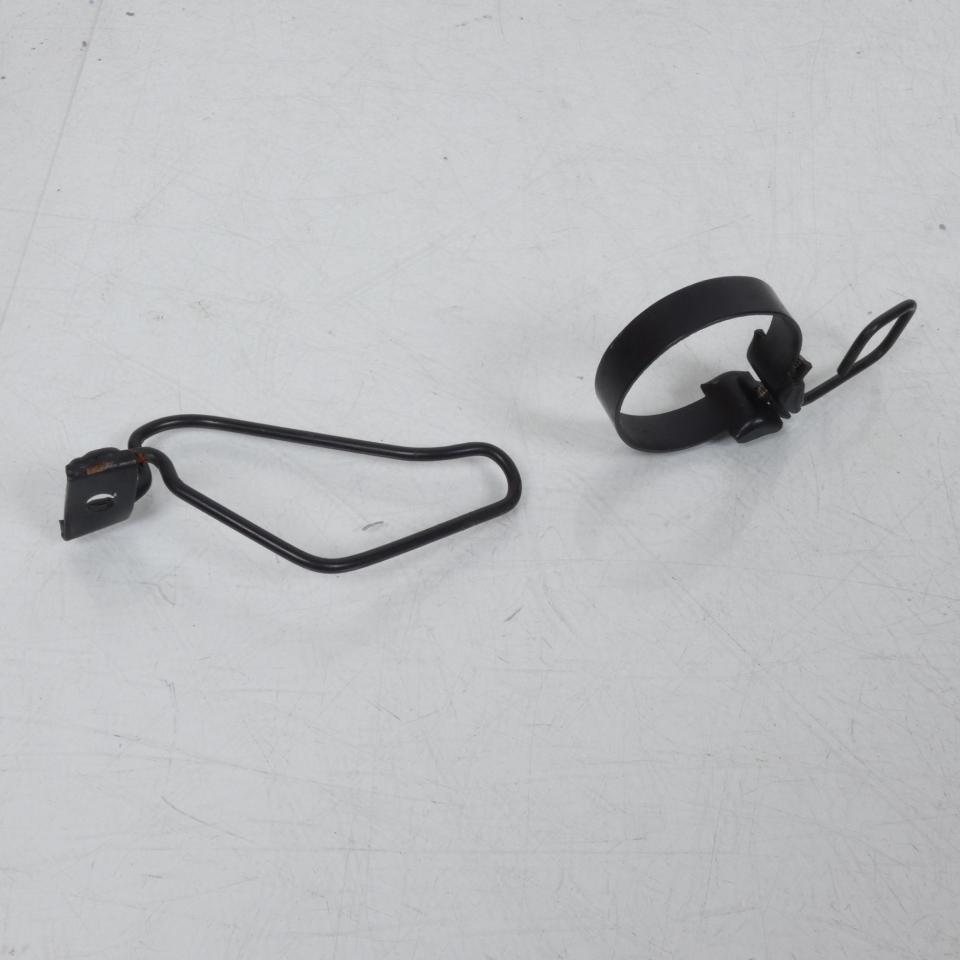 Support guide câble frein compteur origine pour scooter PGO 50 Big max Occasion