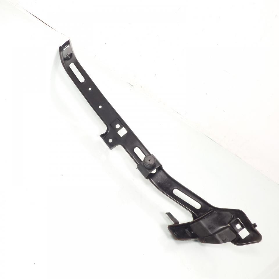Support marche pied gauche pour Piaggio 125 X9 Evolution 2003 à 2007 575511