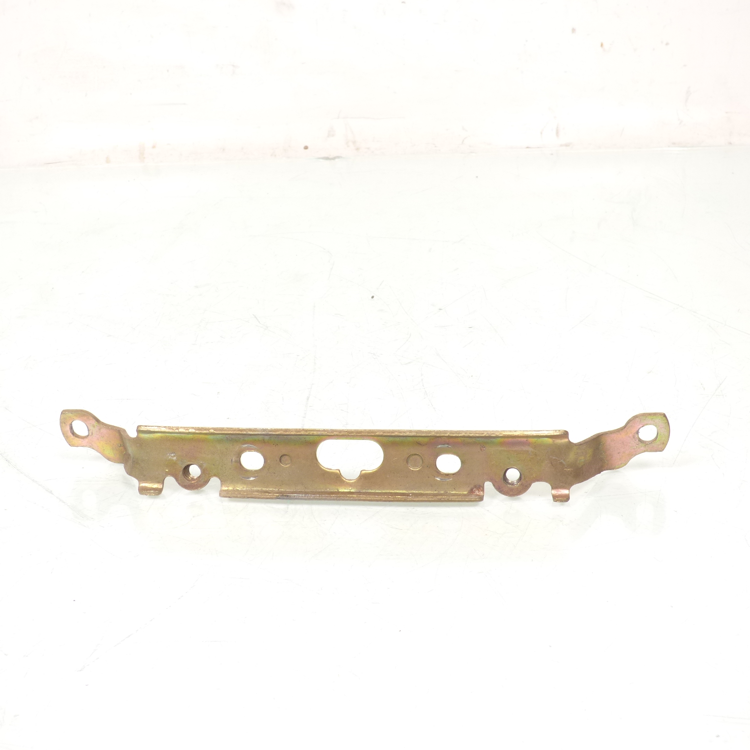 Support tablier avant origine pour scooter Peugeot 50 Kisbee 2011 à 2017