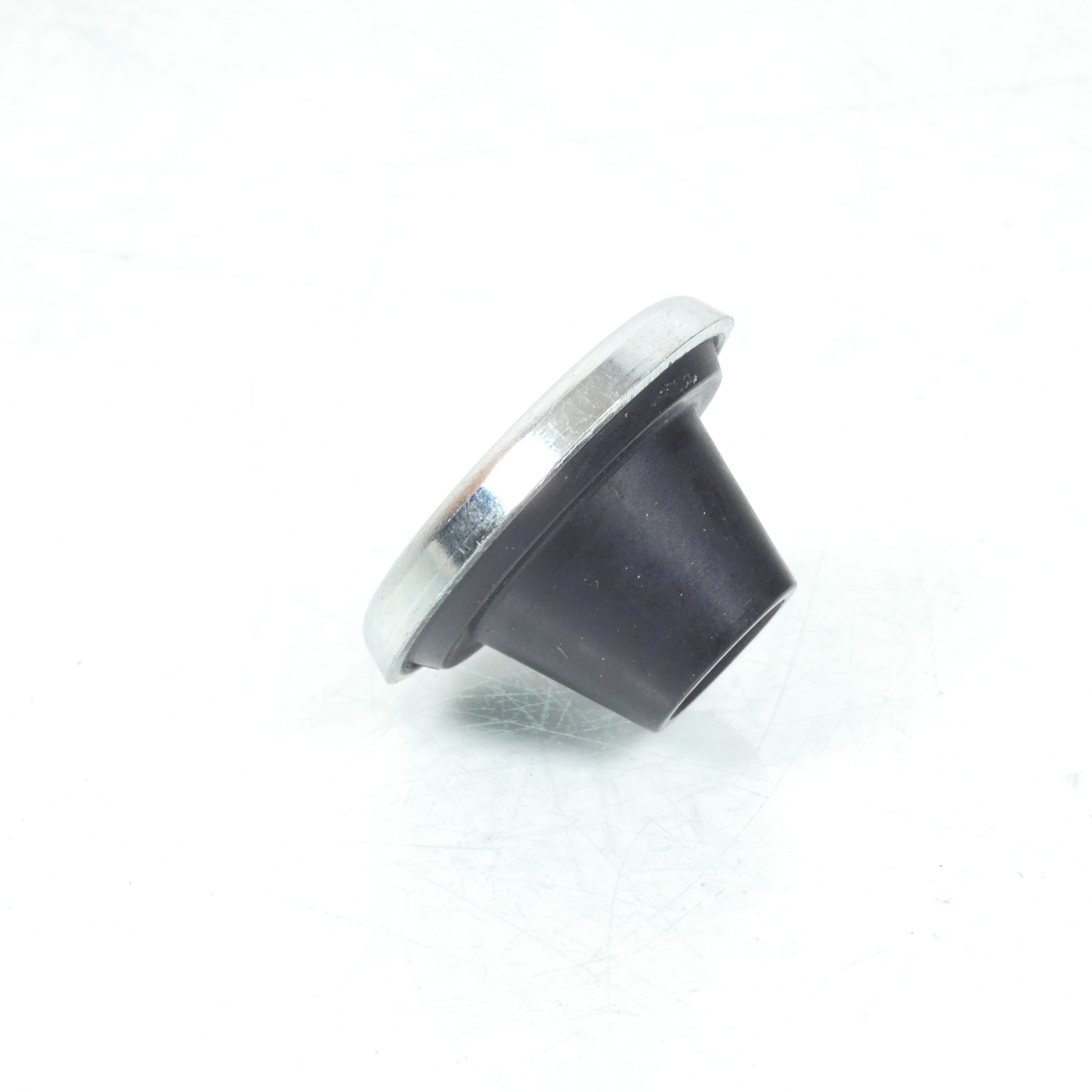 Silentbloc supérieur de pontet pour moto Suzuki 250 RM 2001 à 2006 59241-37F00