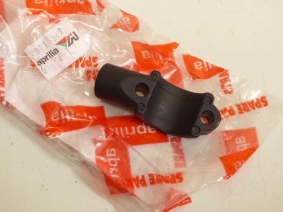 Support divers origine pour Moto Aprilia 650 Pegaso 1997 à 2010 AP8118349 Neuf