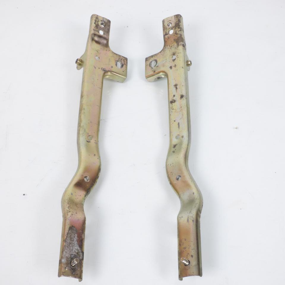 Support marche pied origine pour scooter Baotian 50 First road 49 LX6TCAP97 Occasion